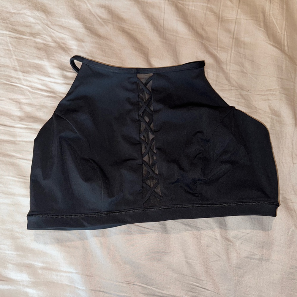 Lululemon shoreline swim top, size 8 black